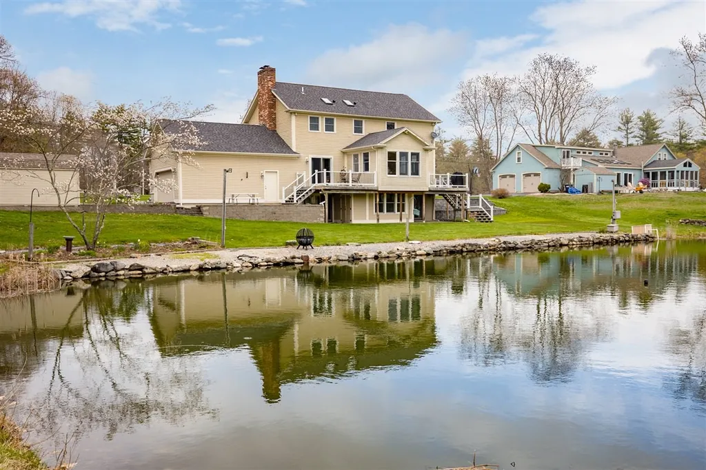 43 Haverhill Road Salem NH 03079