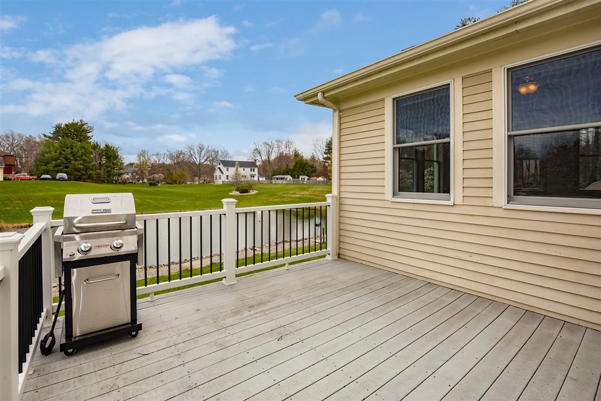 43 Haverhill Road Salem NH 03079