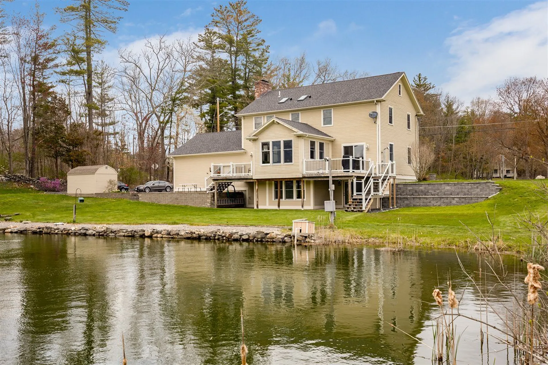 43 Haverhill Road Salem NH 03079