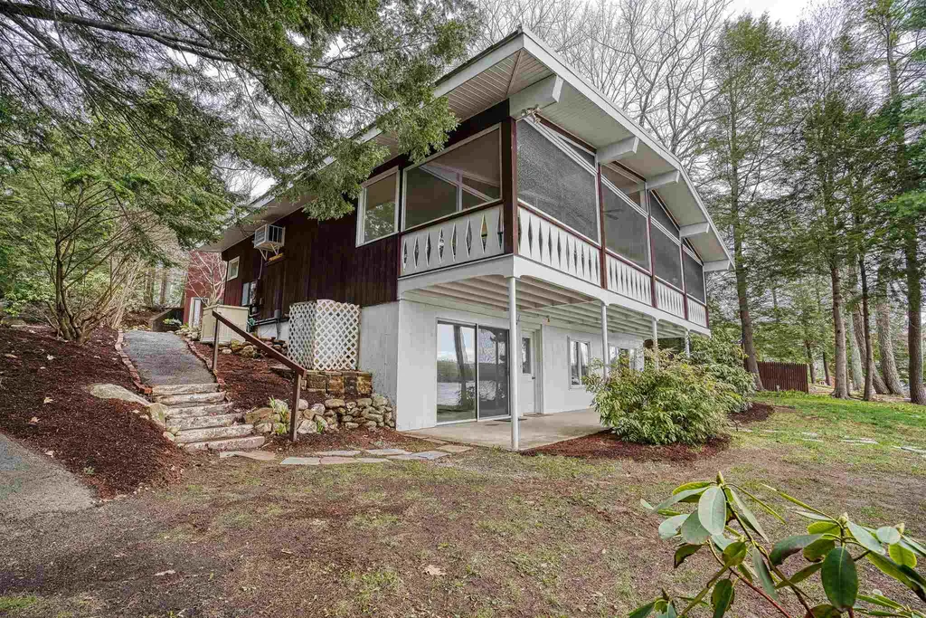85 Paradise Island Road Rindge NH 03461