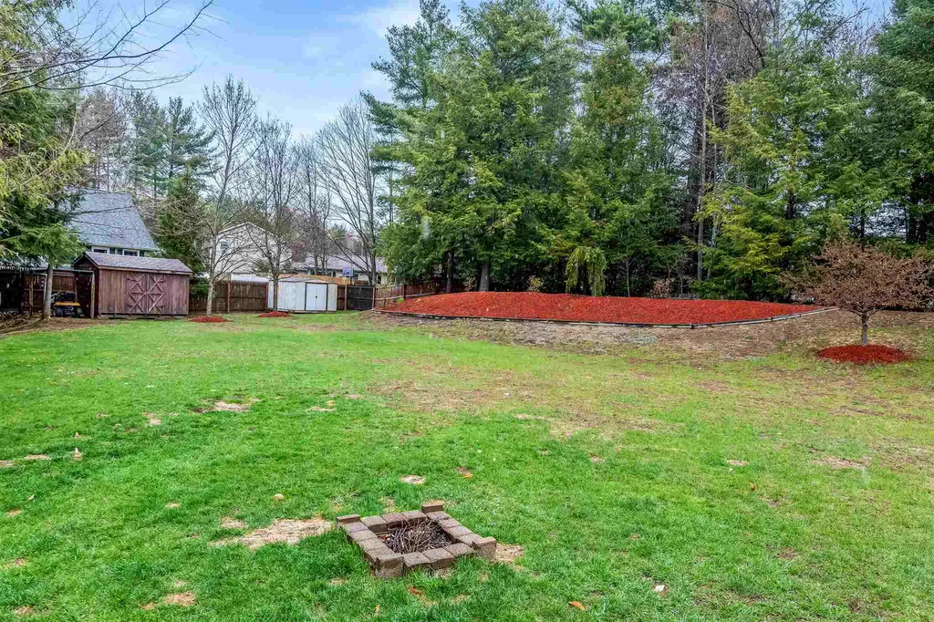 17 Raspberry Court Milton VT 05468