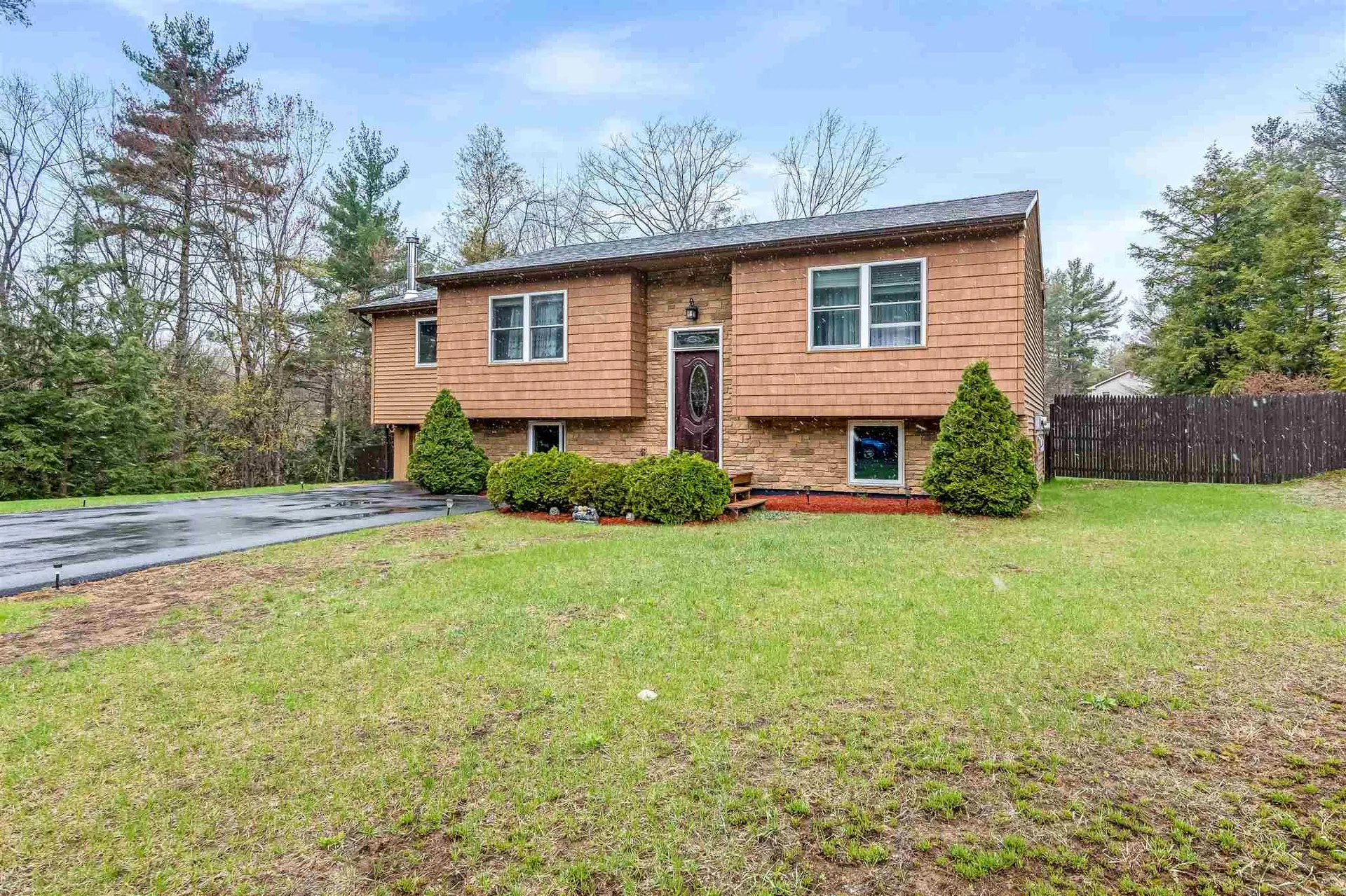 17 Raspberry Court Milton VT 05468