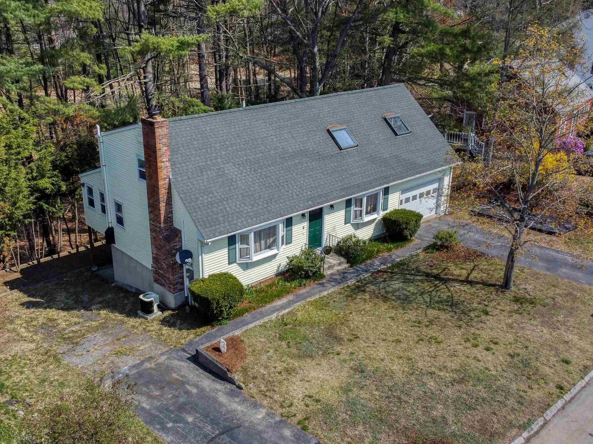 6 Gettysburg Drive Nashua NH 03064