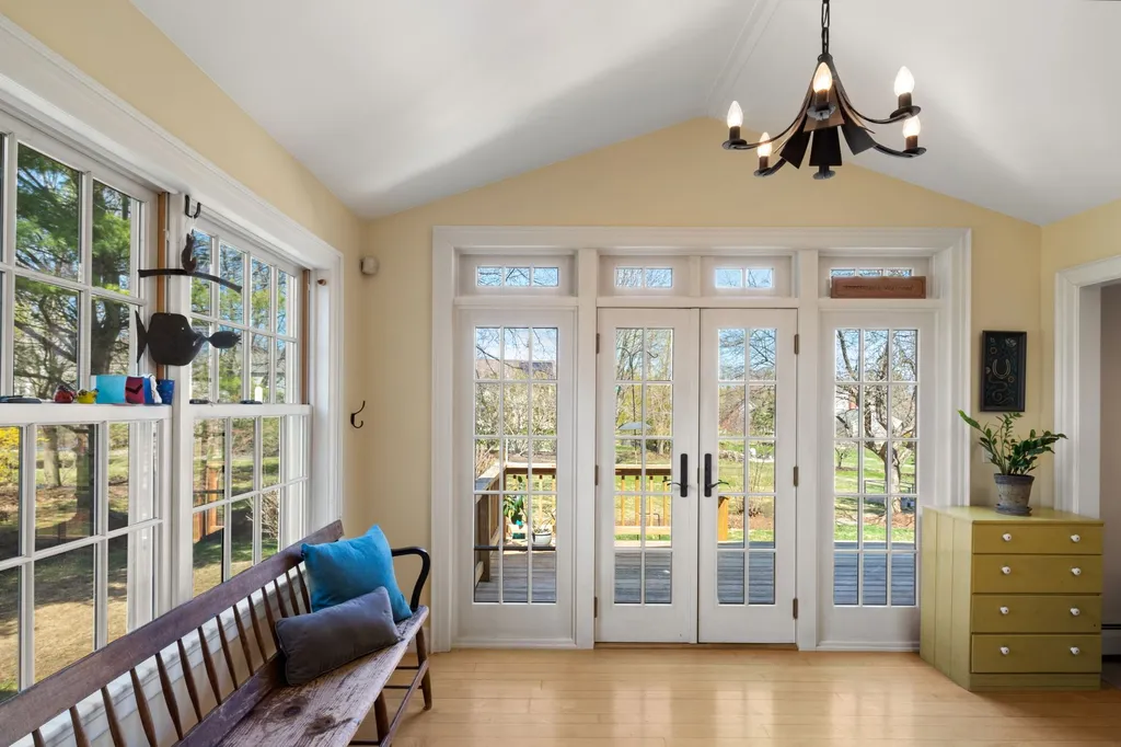 264 Littlefield Drive Shelburne VT 05482