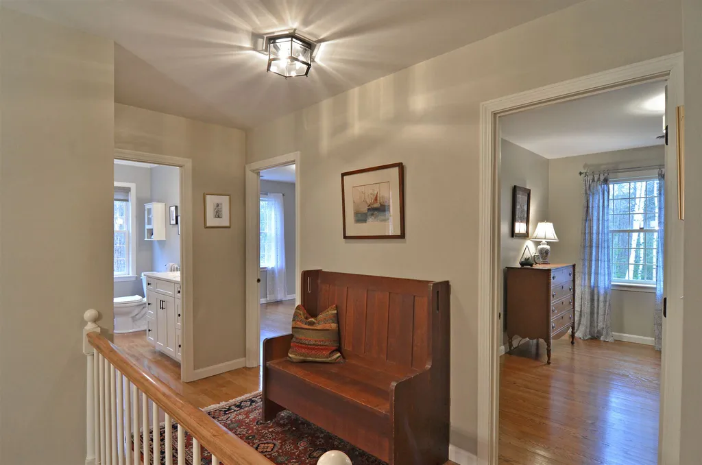 55 Oriole Drive Bedford NH 03110