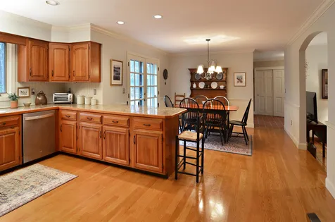 55 Oriole Drive Bedford NH 03110