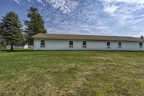 467 Sunapee Street Newport NH 03773