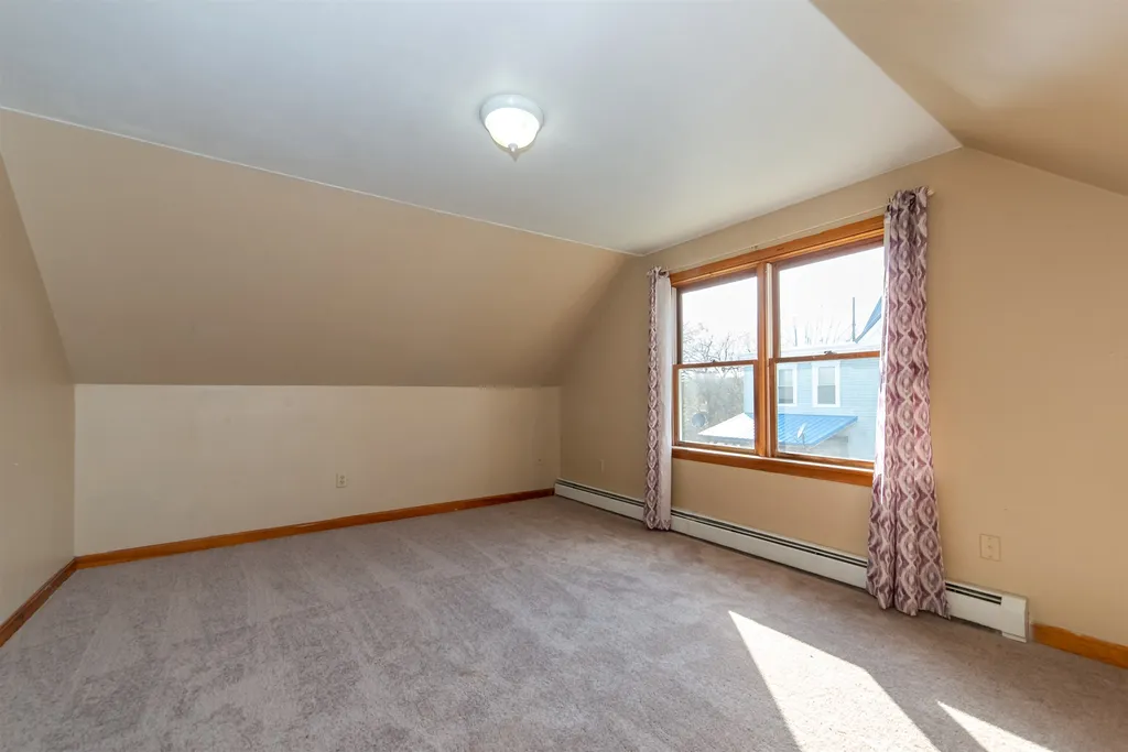 109 Pickering Road Rochester NH 03839-4644
