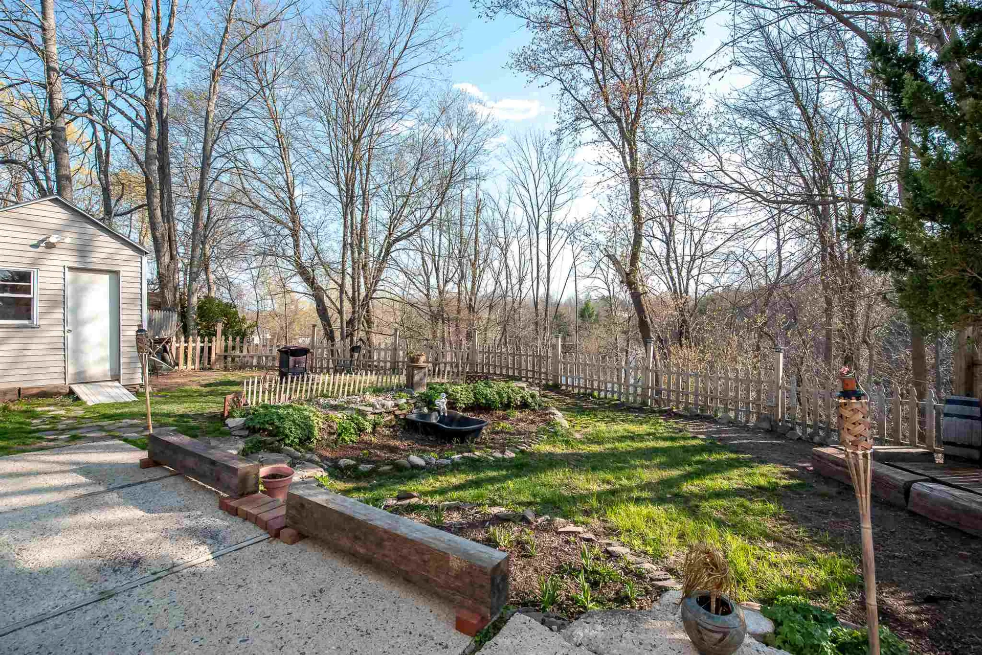 109 Pickering Road Rochester NH 03839-4644