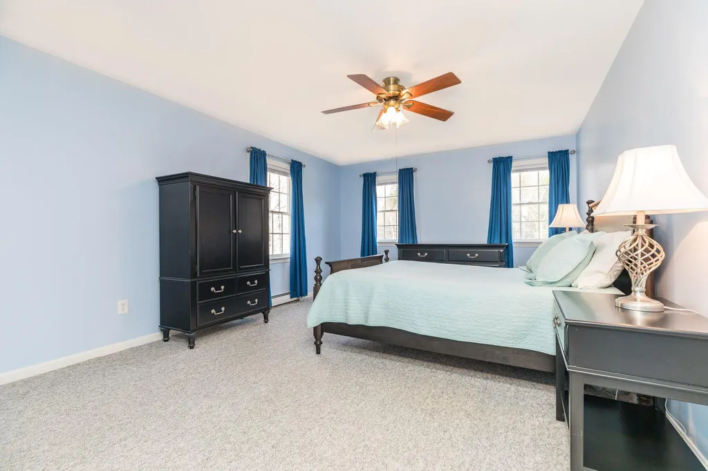 84 Highland Ridge Road Barrington NH 03825-5012