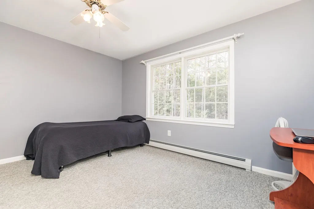 84 Highland Ridge Road Barrington NH 03825-5012