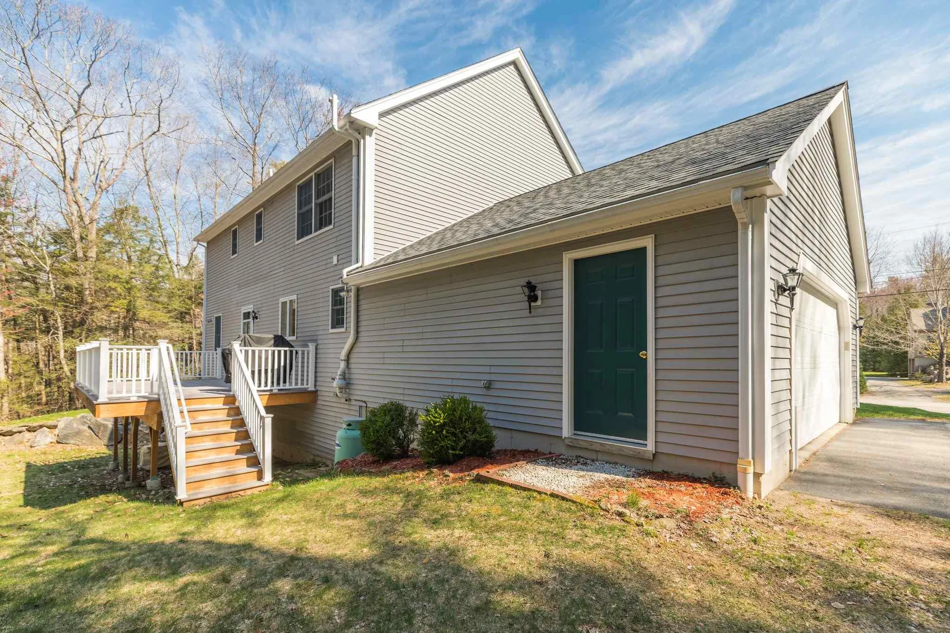 84 Highland Ridge Road Barrington NH 03825-5012