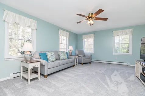 84 Highland Ridge Road Barrington NH 03825-5012