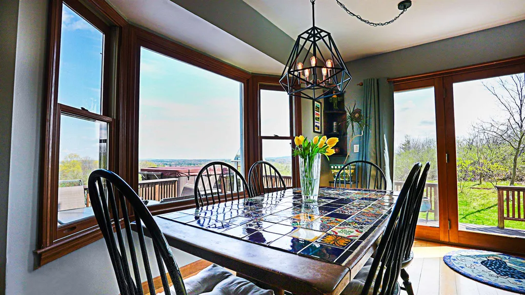 469 Ridgefield Road Shelburne VT 05482