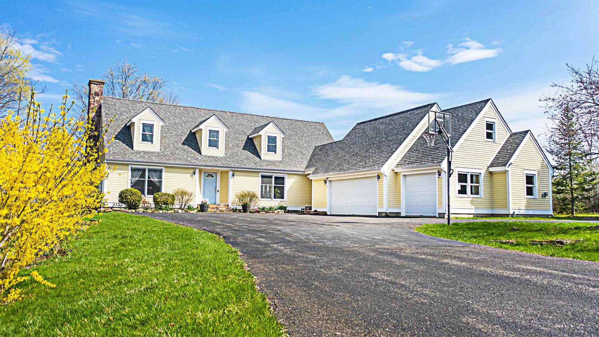 469 Ridgefield Road Shelburne VT 05482