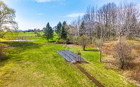 469 Ridgefield Road Shelburne VT 05482