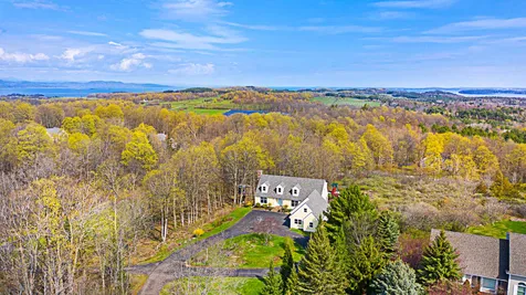 469 Ridgefield Road Shelburne VT 05482