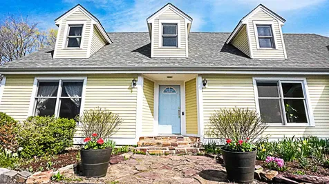 469 Ridgefield Road Shelburne VT 05482
