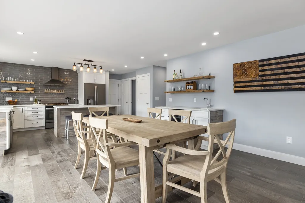 63 Granite Street Portsmouth NH 03801
