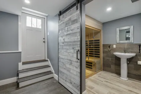 63 Granite Street Portsmouth NH 03801