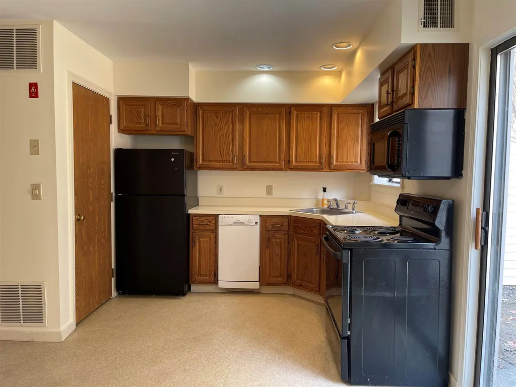 133 Colonial Drive Hartford VT 05001
