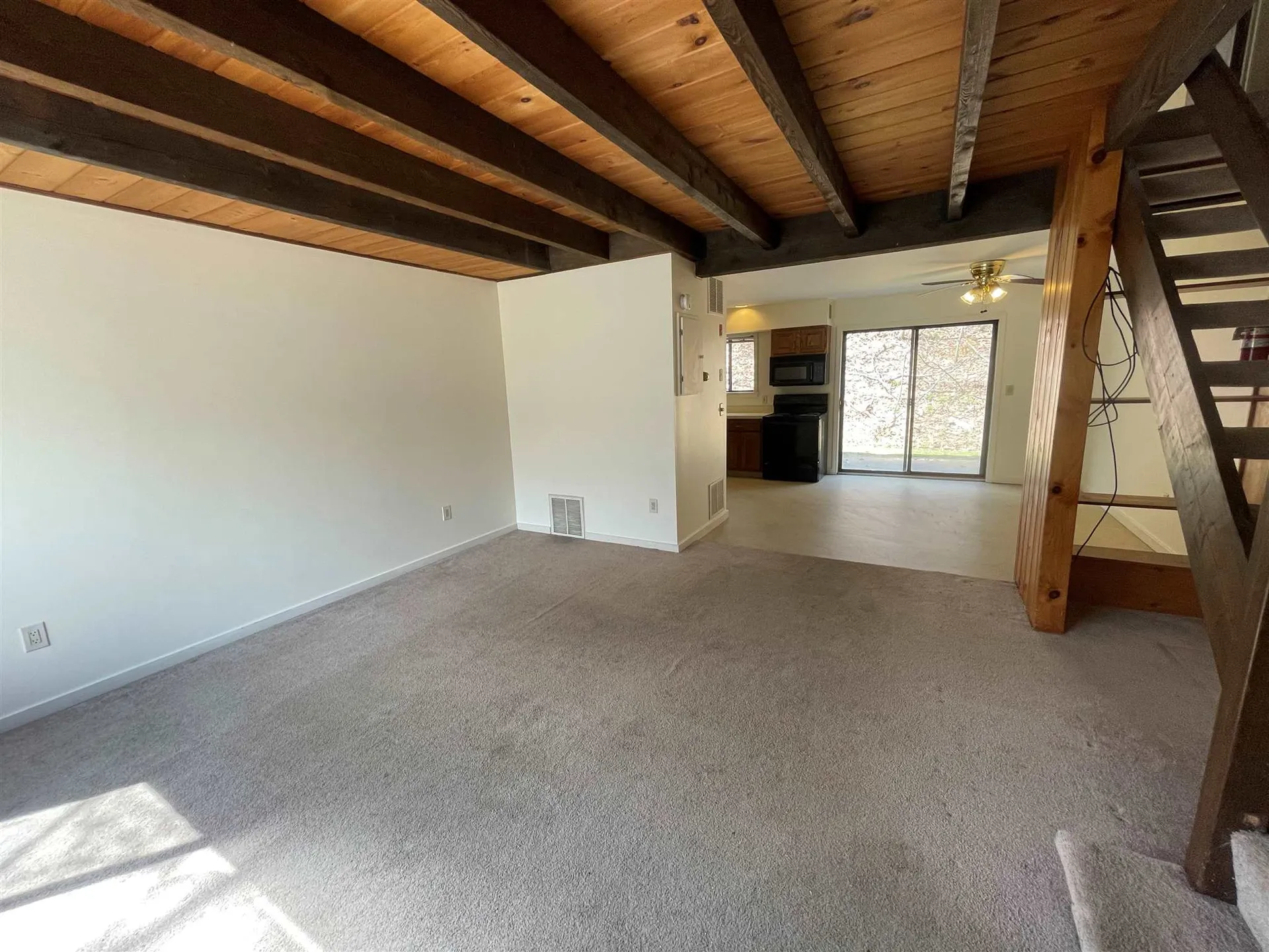 133 Colonial Drive Hartford VT 05001