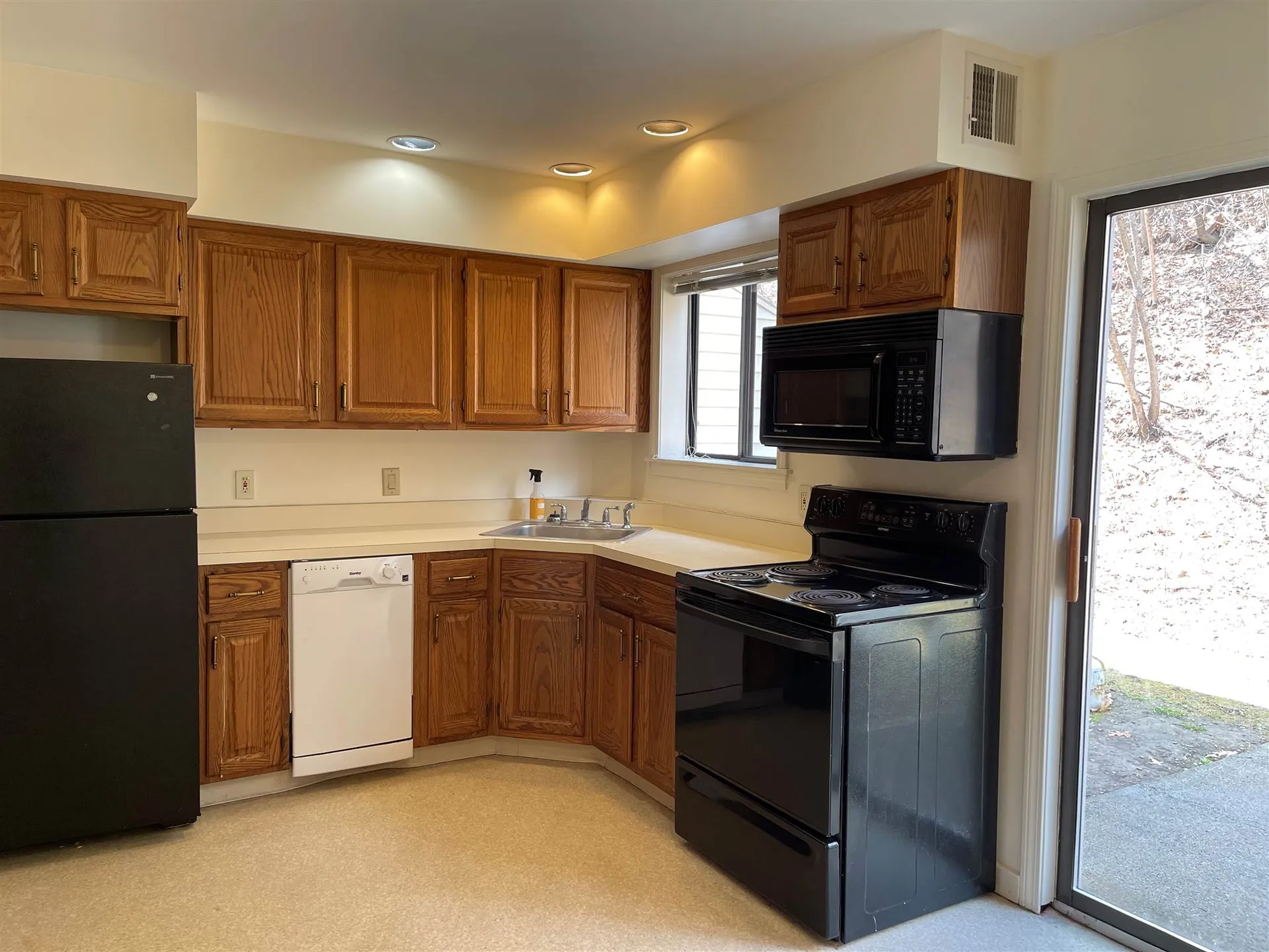 133 Colonial Drive Hartford VT 05001