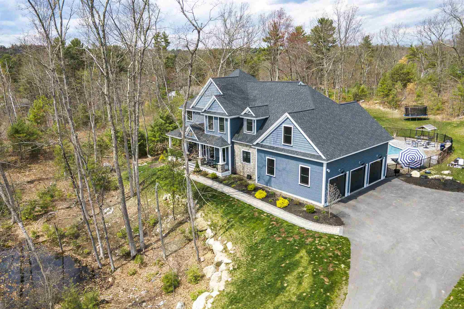 9 Thorndike Road Windham NH 03087