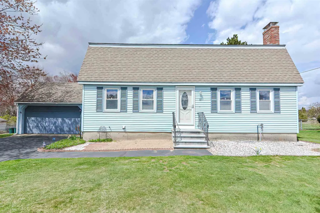 11 Juniper Lane Nashua NH 03063