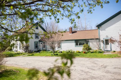 654 1st Nh Turnpike Northwood NH 03261