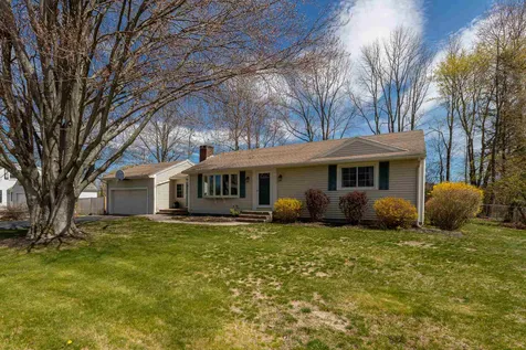 4 Henrietta Street Rochester NH 03867