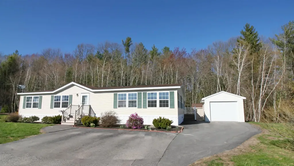 42 Constitution Way Dover NH 03820