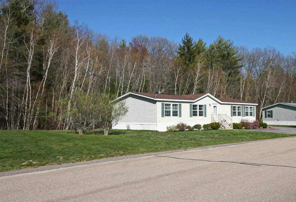 42 Constitution Way Dover NH 03820