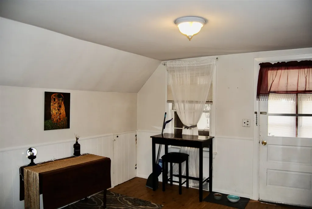 639 Calef Road Manchester NH 03103