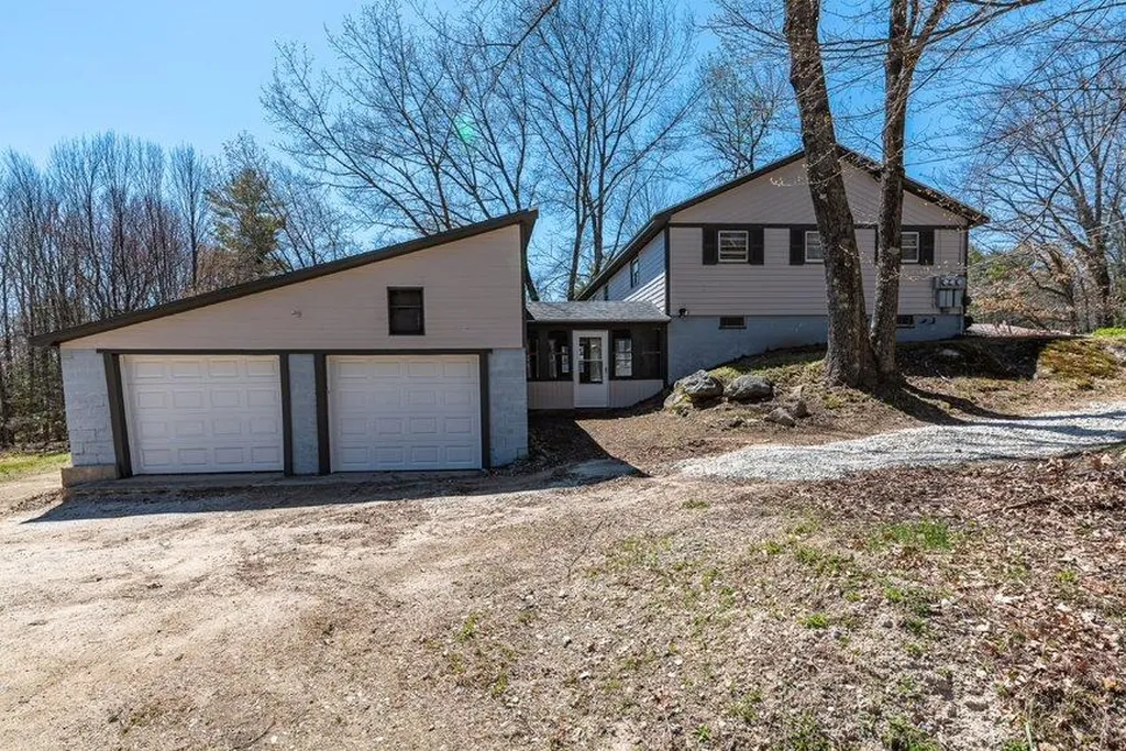 133 Elm Street Milton NH 03851