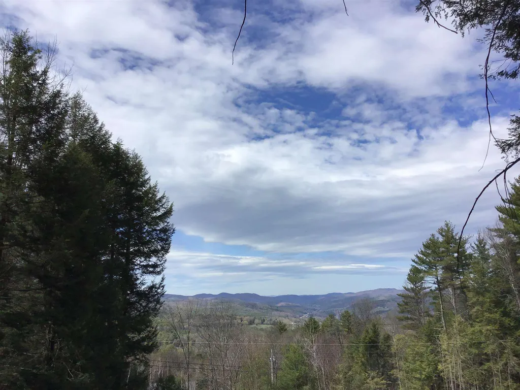 0 Nolan Bend Hartford VT 05001