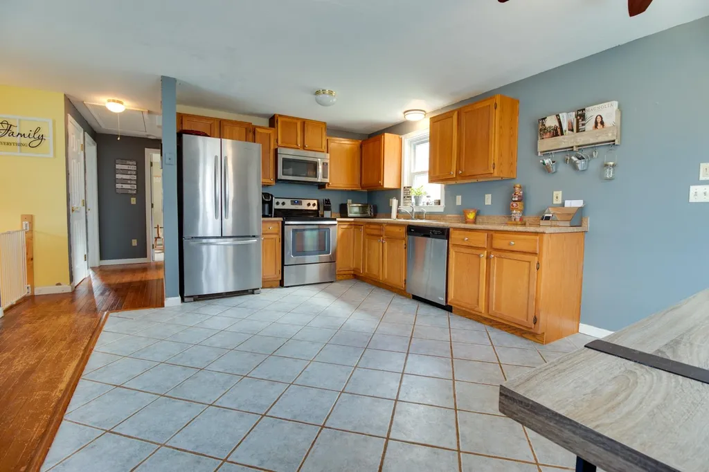 15 Westview Drive Belmont NH 03220