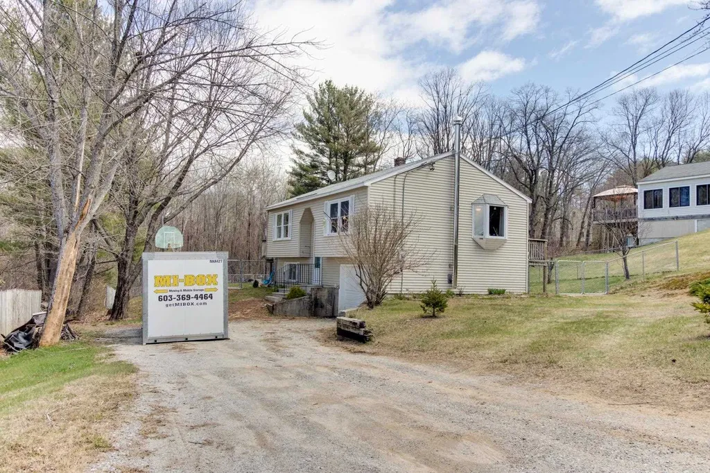 15 Westview Drive Belmont NH 03220
