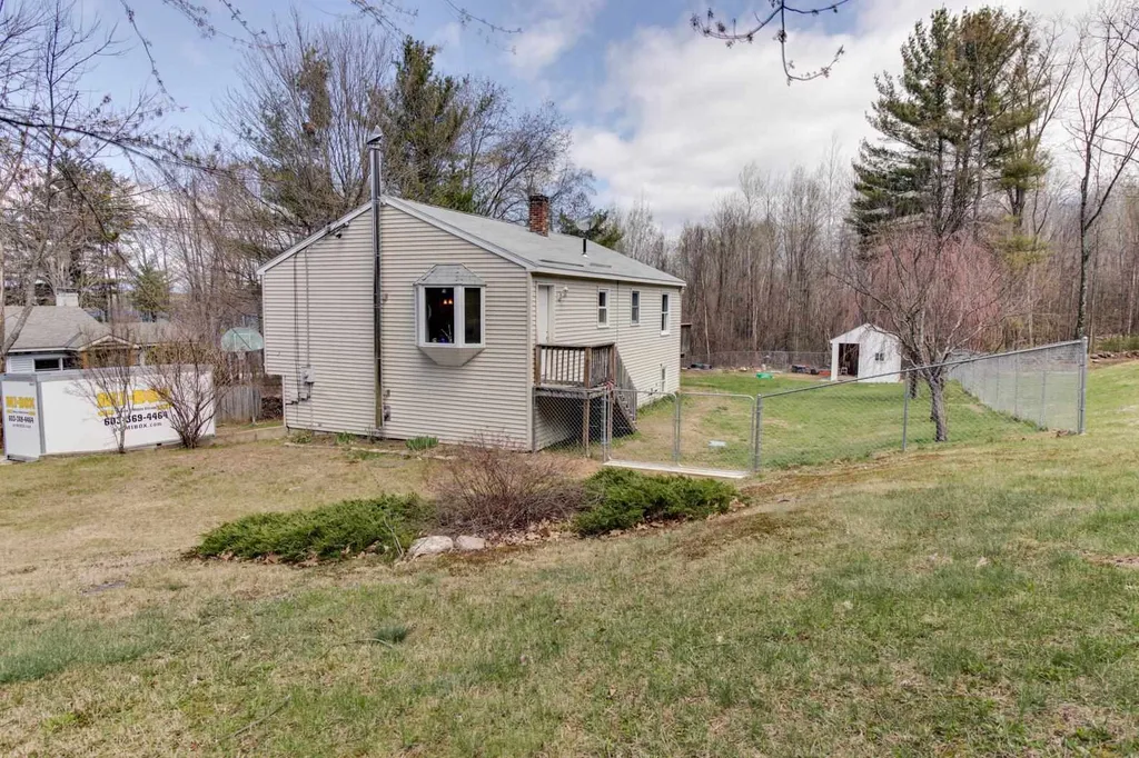 15 Westview Drive Belmont NH 03220