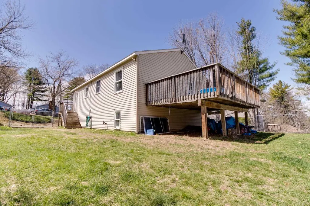 15 Westview Drive Belmont NH 03220