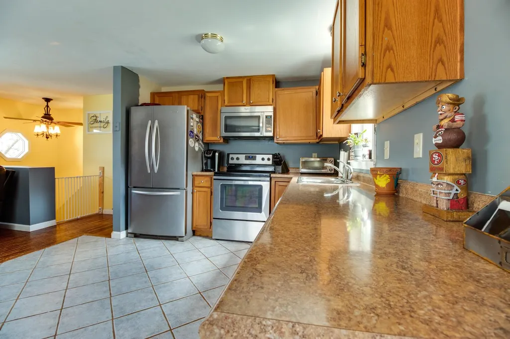 15 Westview Drive Belmont NH 03220