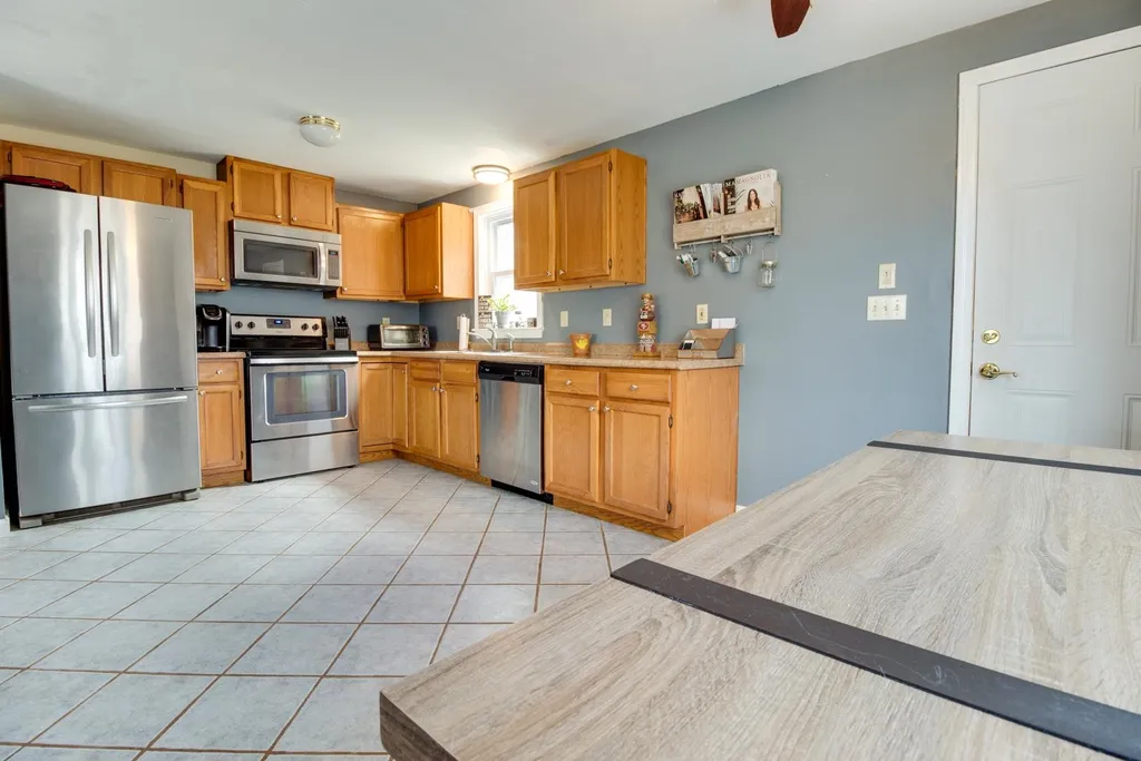 15 Westview Drive Belmont NH 03220