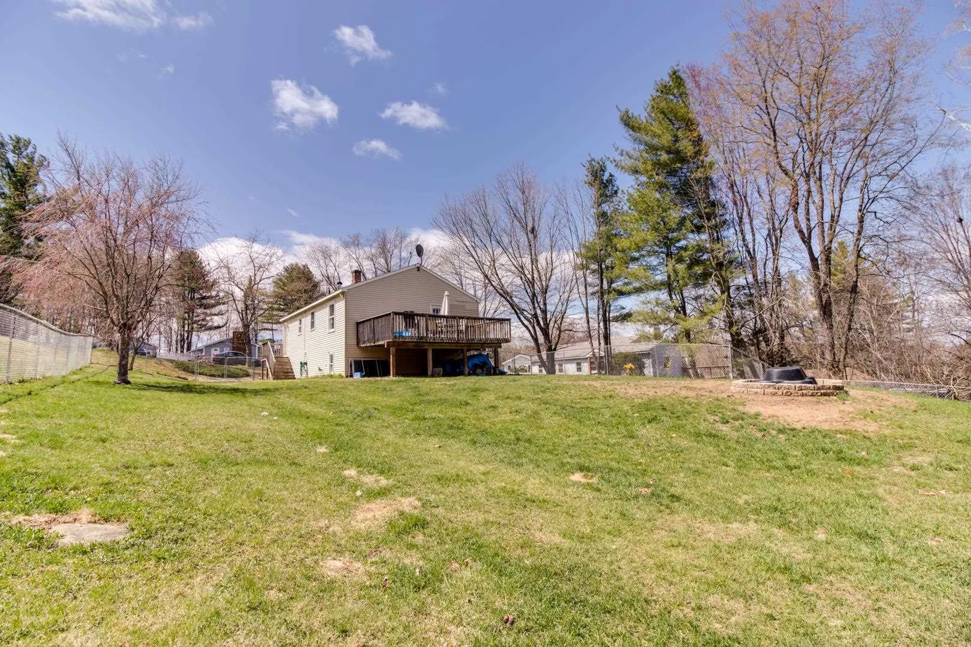 15 Westview Drive Belmont NH 03220