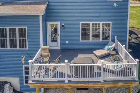 64 Susan Road New Boston NH 03070