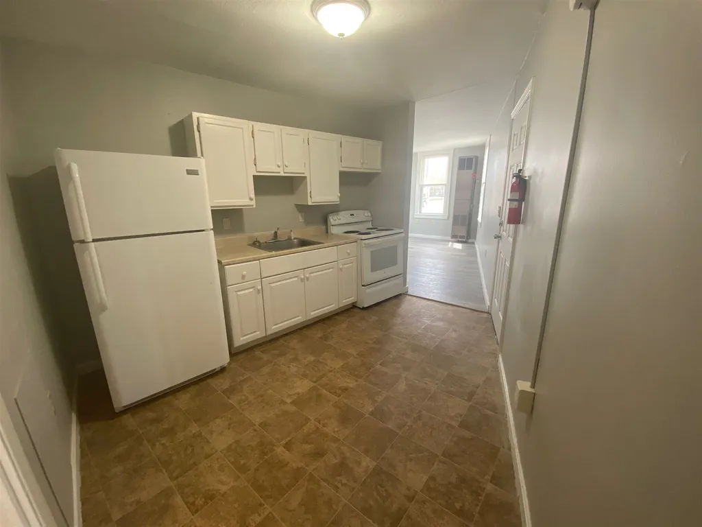1 Pine Street Rochester NH 03867