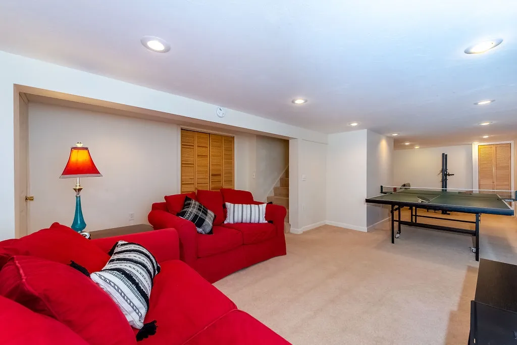 954 Parker Mountain Road Strafford NH 03884