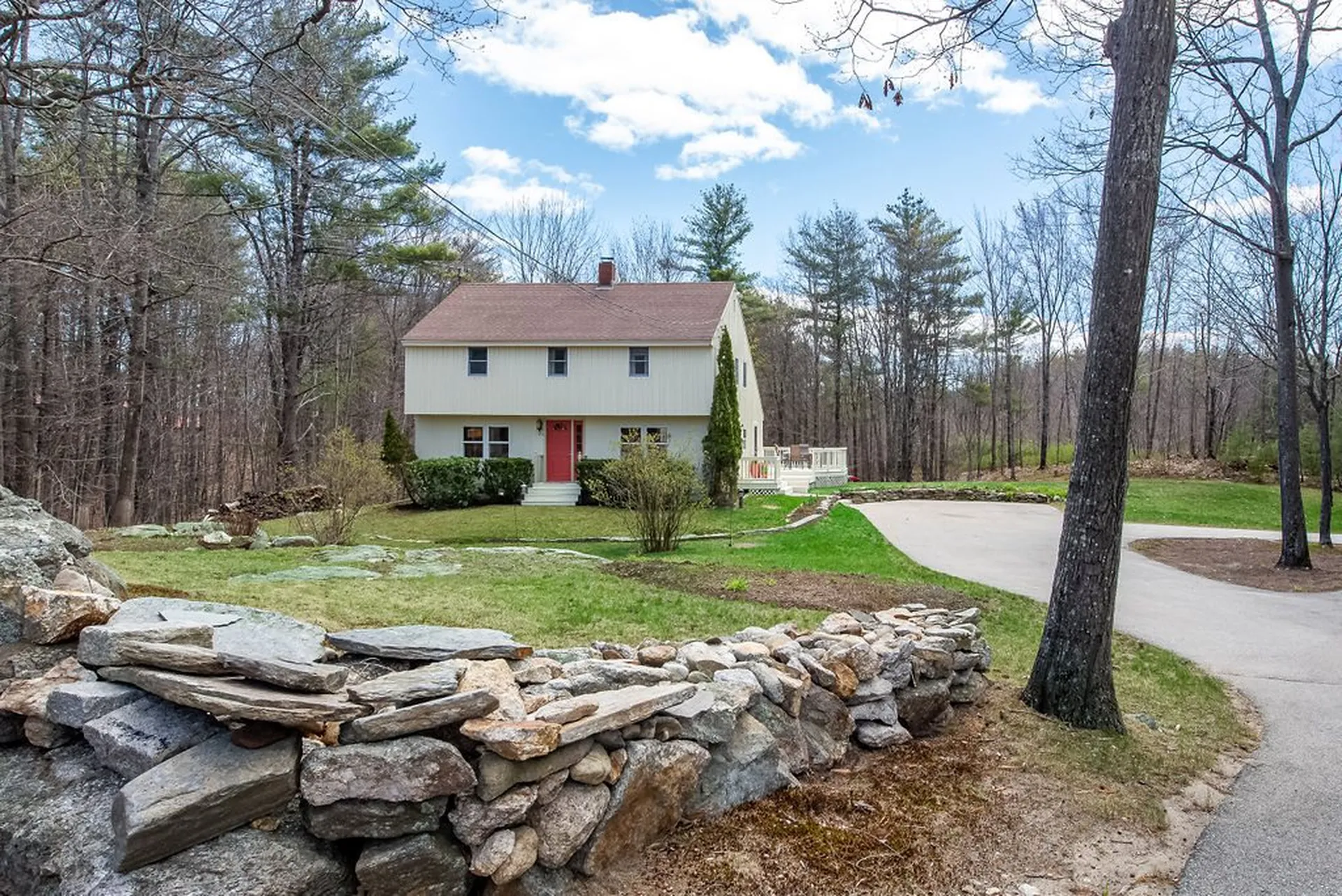 954 Parker Mountain Road Strafford NH 03884