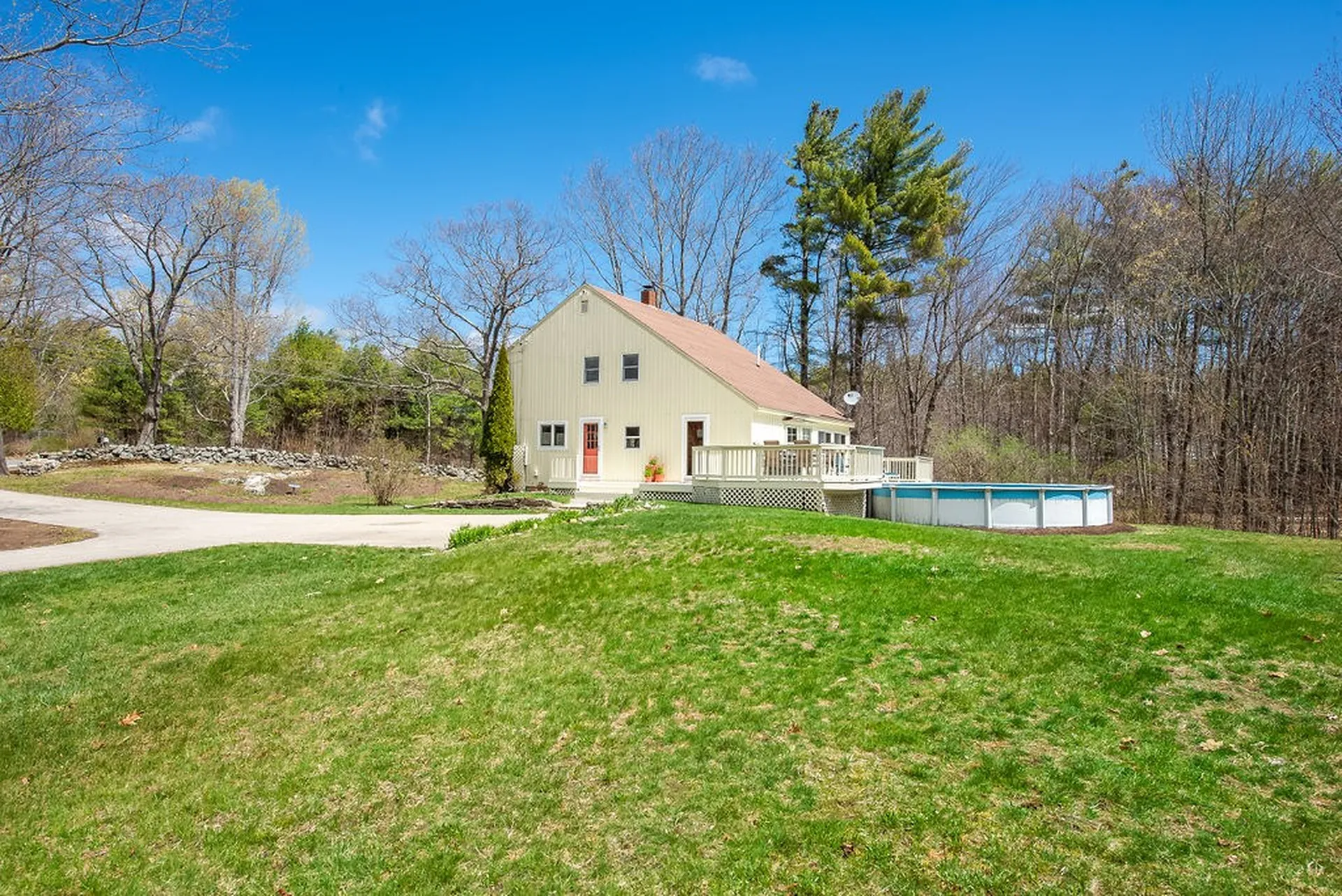 954 Parker Mountain Road Strafford NH 03884