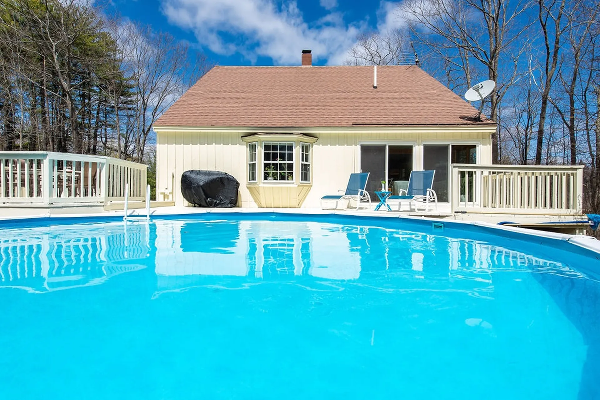 954 Parker Mountain Road Strafford NH 03884