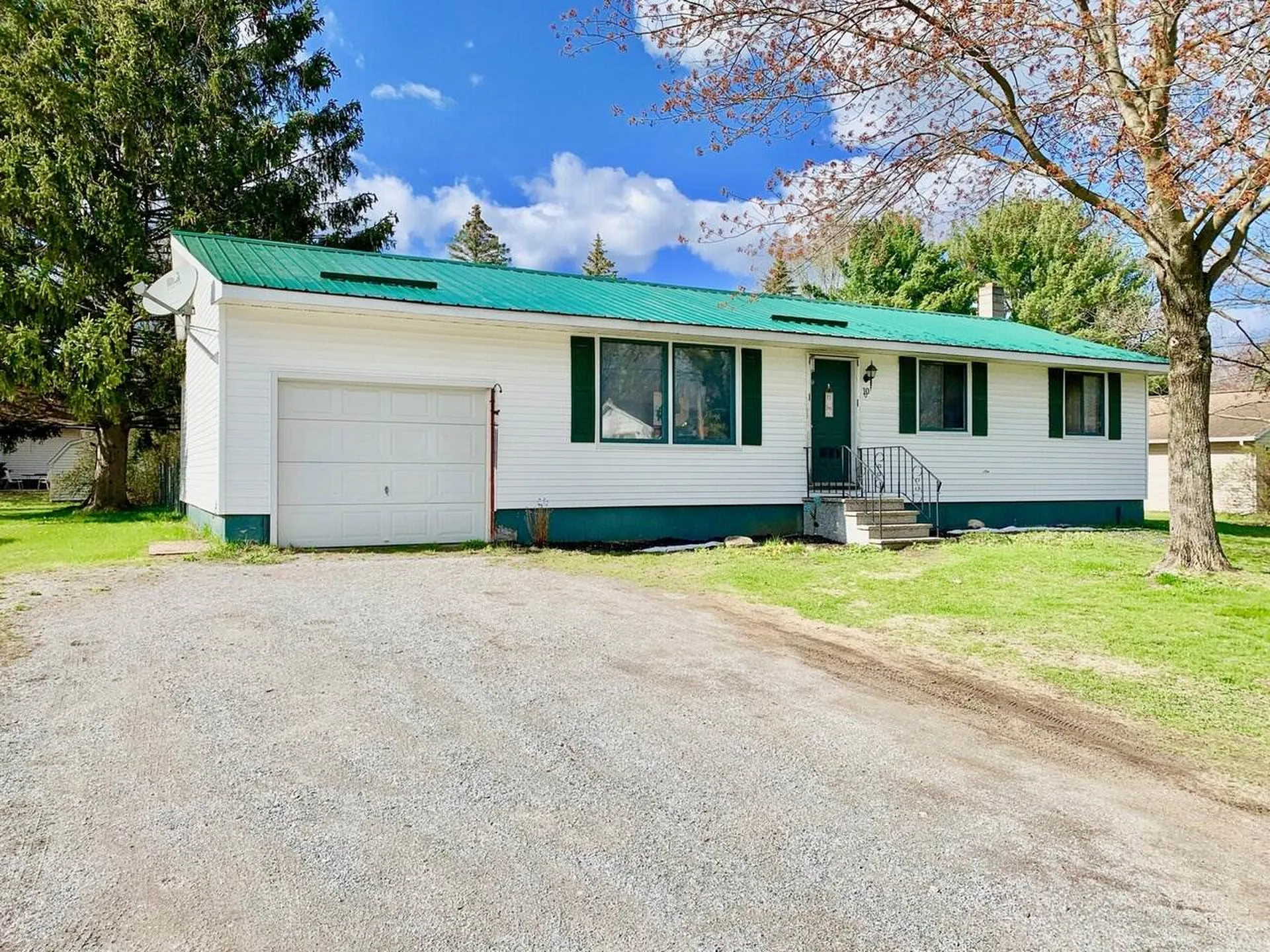 10 Thibault Street Swanton VT 05488